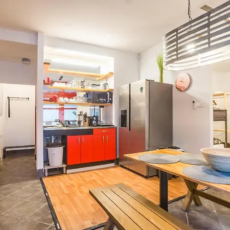 公寓 Apartma N'poznam *