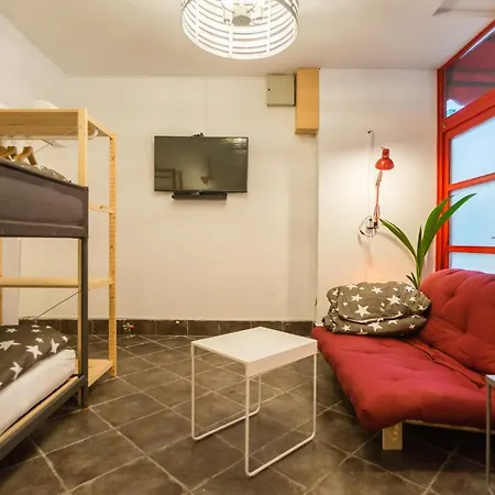 Apartment Apartma N'poznam